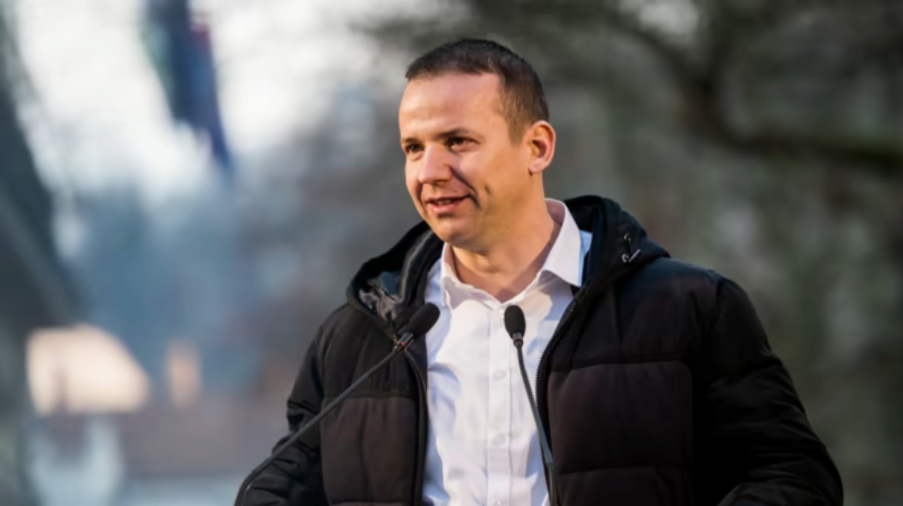 Заяви радикальних угорських і румунських політиків не мають нічого спільного з офіційними позиціями цих країн/Фото: INDEX Заяви радикальних угорських і румунських політиків не мають нічого спільного з офіційними позиціями цих країн/Фото: INDEX