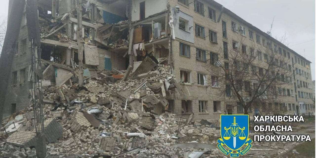 В Кившаровке на Харьковщине трое погибших/Фото: Харьковская областная прокуратура В Кившаровке на Харьковщине трое погибших, один человек пострадал в результате вражеского авиаудара