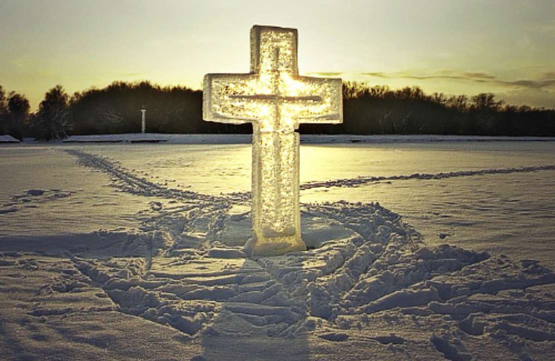 В цей день прийнято пірнати в ополонку: народні прикмети на 6 січня