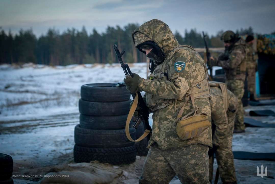 13 танків та 14 БМП росіян знищено на Лимано-Куп’янському напрямку/Фото: Генштаб ЗСУ 13 танків та 14 БМП росіян знищено на Лимано-Куп’янському напрямку/Фото: Генштаб ЗСУ