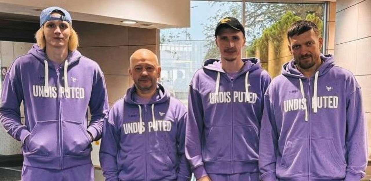 Усик у Лондоні: легендарний боксер підтримає Джошуа в бою проти Дюбуа