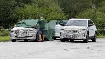 Новый Skoda Superb впервые заметили во время тестов/Фото: Motor1 Skoda