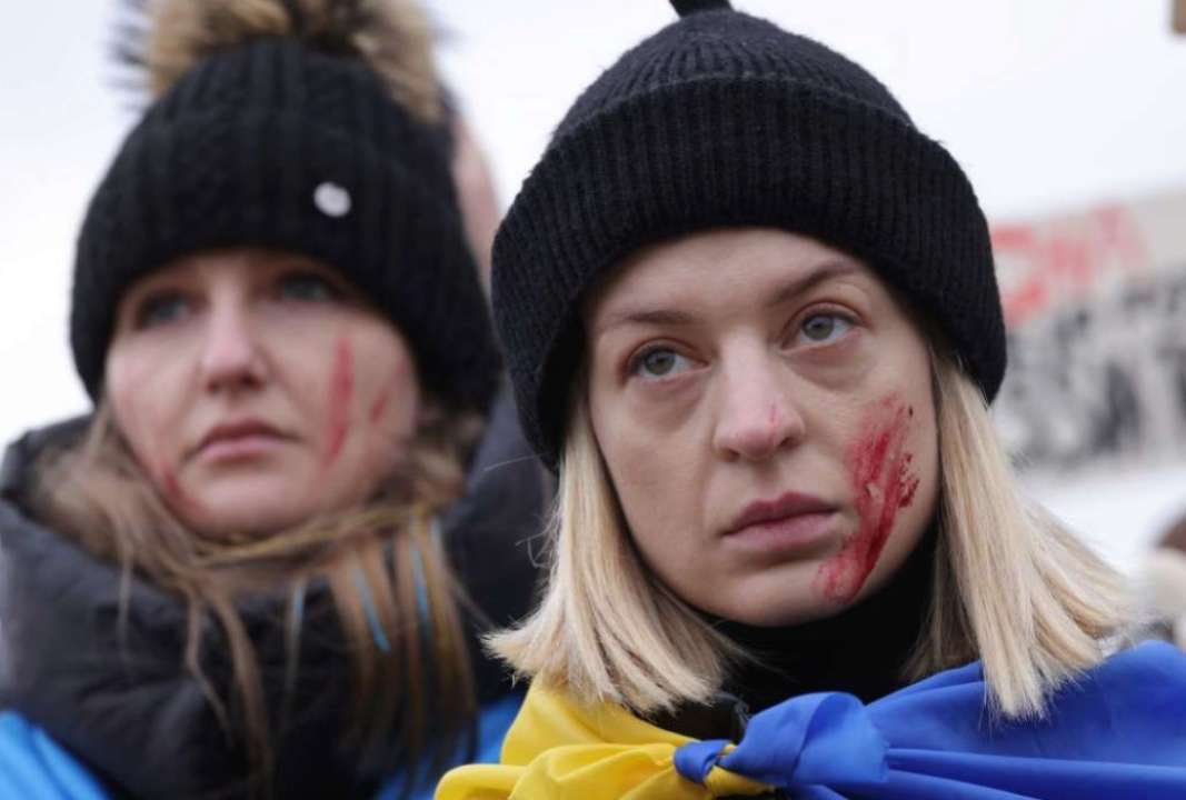 Авторы законопроекта предлагают на законодательном уровне определить правовой статус лиц, пострадавших от сексуального насилия в войне с Российской Федерацией, и членов их семей, если они погибли (умерли)