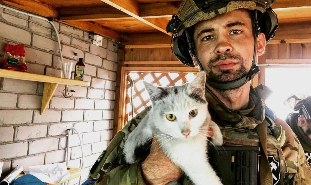 Тонкий троллинг: украинский защитник Виталий Овчаренко обратился к россиянам в соцсетях