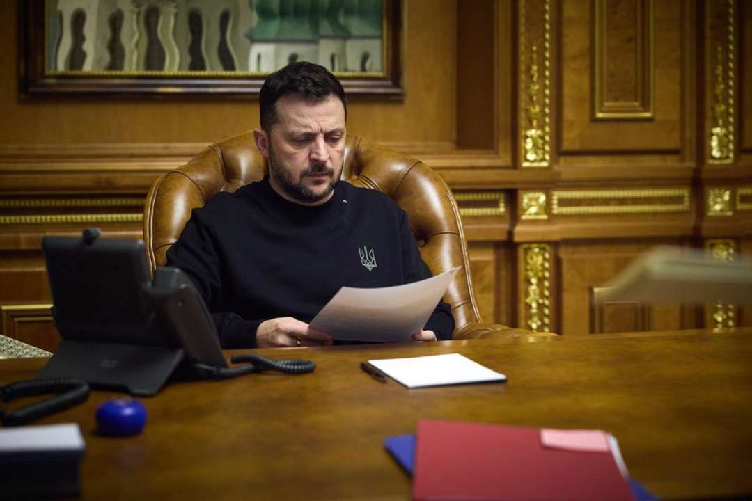 Надеемся, Орбан не будет звонить Асаду в москву - Зеленский / Фото: Владимир Зеленский Надеемся, Орбан не будет звонить Асаду в москву – Зеленский