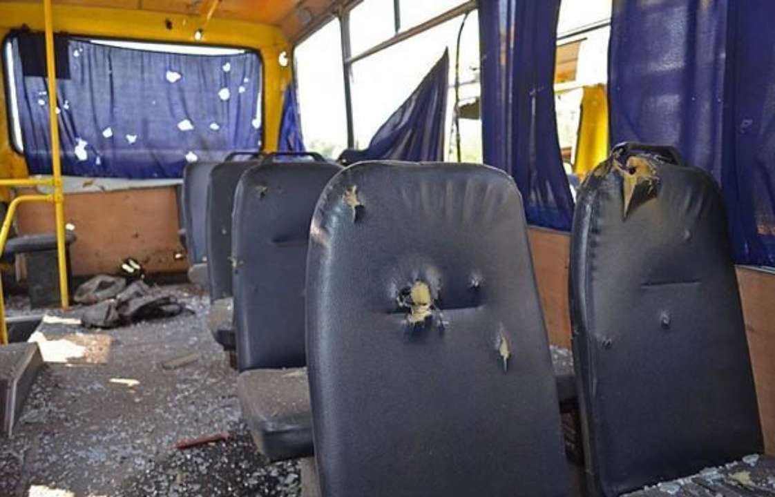 На Миколаївщині російські окупанти обстріляли мікроавтобус із вихователями дитячого будинку