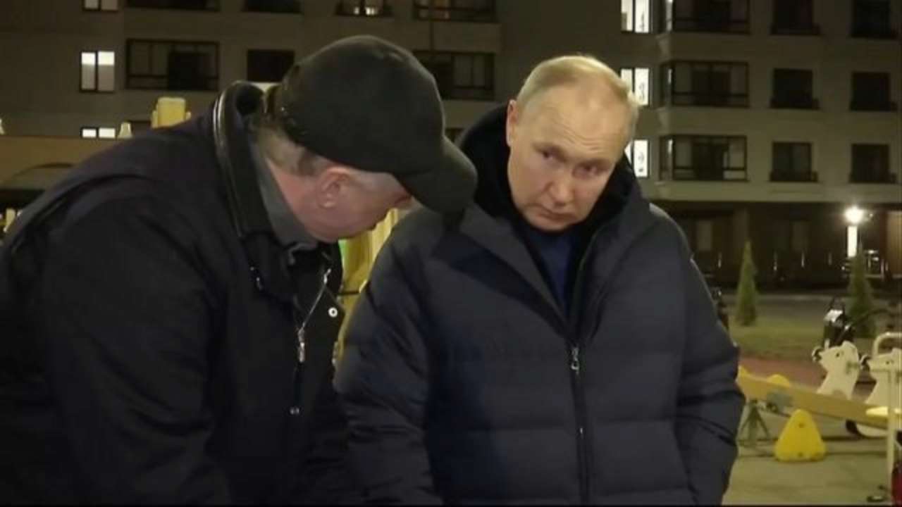 В ISW назвали цель визита путина в Мариуполь / Фото: Скриншот путин в Мариуполе