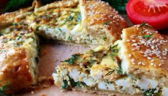 Рецепт галеты с яйцом и сыром/Фото: Instagram/Edimdoma Готовим вкусный пирог за 30 минут: рецепт галеты с яйцом и сыром