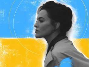 Даша Астаф'єва показала вишиванку від українського дизайнера/Фото: Instagram Даша Астаф'єва