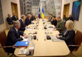 Боєприпаси - те, що потрібно на фронті. Артилерія та авіація, ударні БПЛА відіграватимуть все більшу роль у війні зі зміною погоди Боєприпаси - те, що потрібно на фронті. Артилерія та авіація, ударні БПЛА відіграватимуть все більшу роль у війні зі зміною погоди
