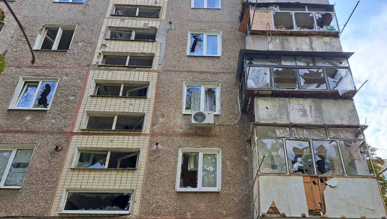 Наслідки атаки Нікополя 29 серпня/Фото: Сергій Лисак Наслідки атаки Нікополя 29 серпня/Фото: Сергій Лисак