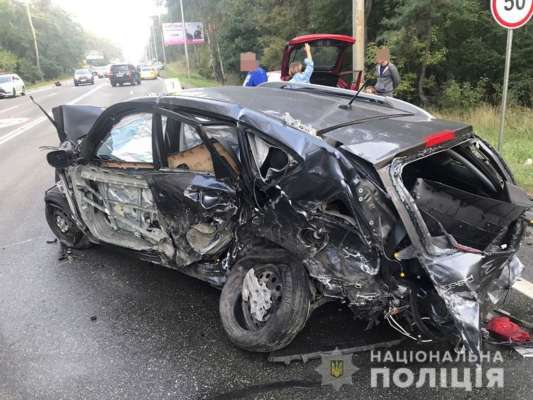 Фото: нацполіція В Киеве в масштабном ДТП столкнулись восемь автомобилей