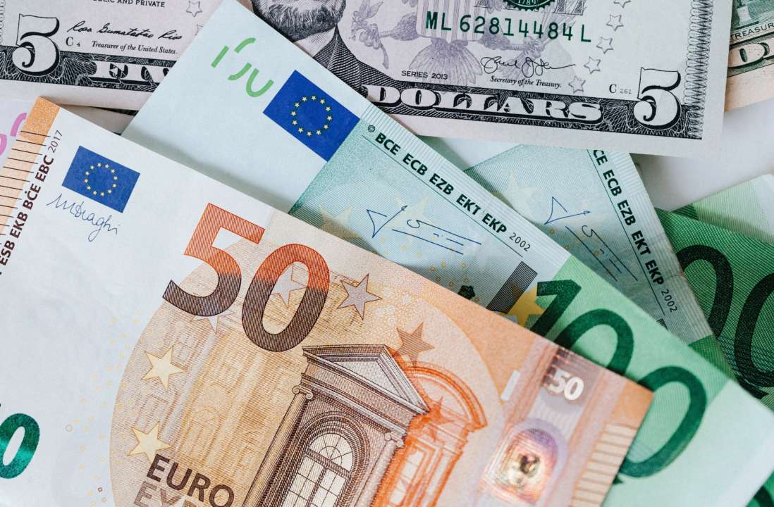 Евро подорожало в цене: курс валют на 18 мая