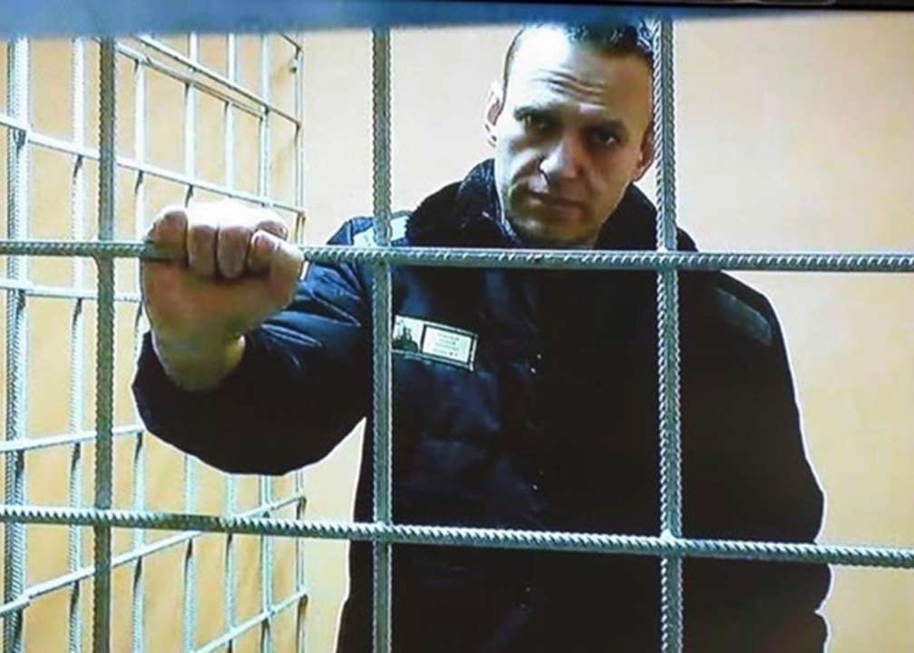 Великобритания ввела санкции против руководства колонии, в которой умер Навальный