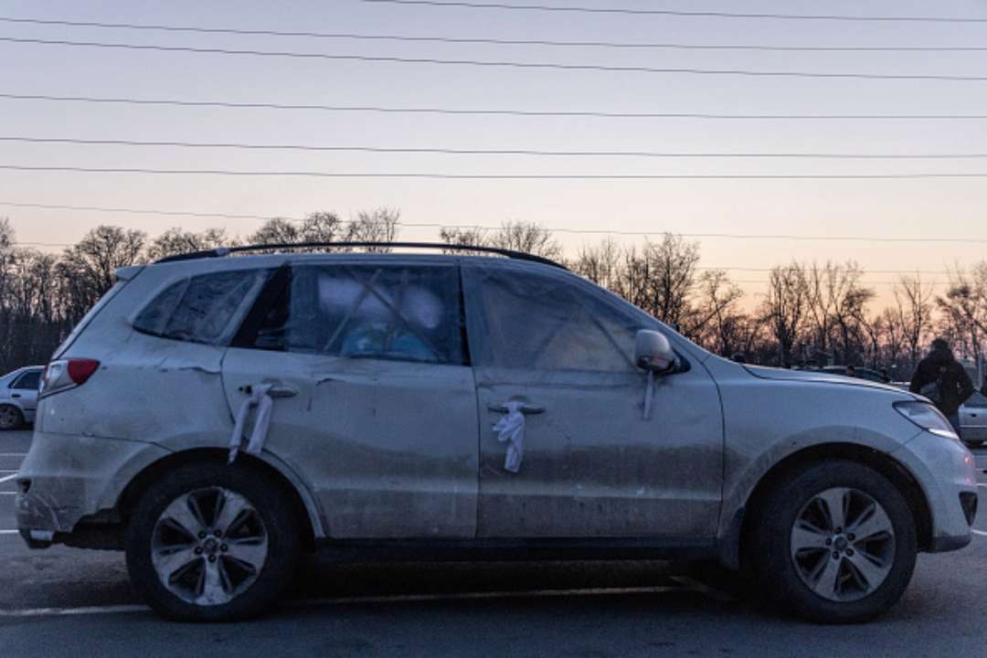 Фото: Getty Images В Раде зарегистрировали закон о Компенсации за повреждение автомобиля в результате ракетных атак