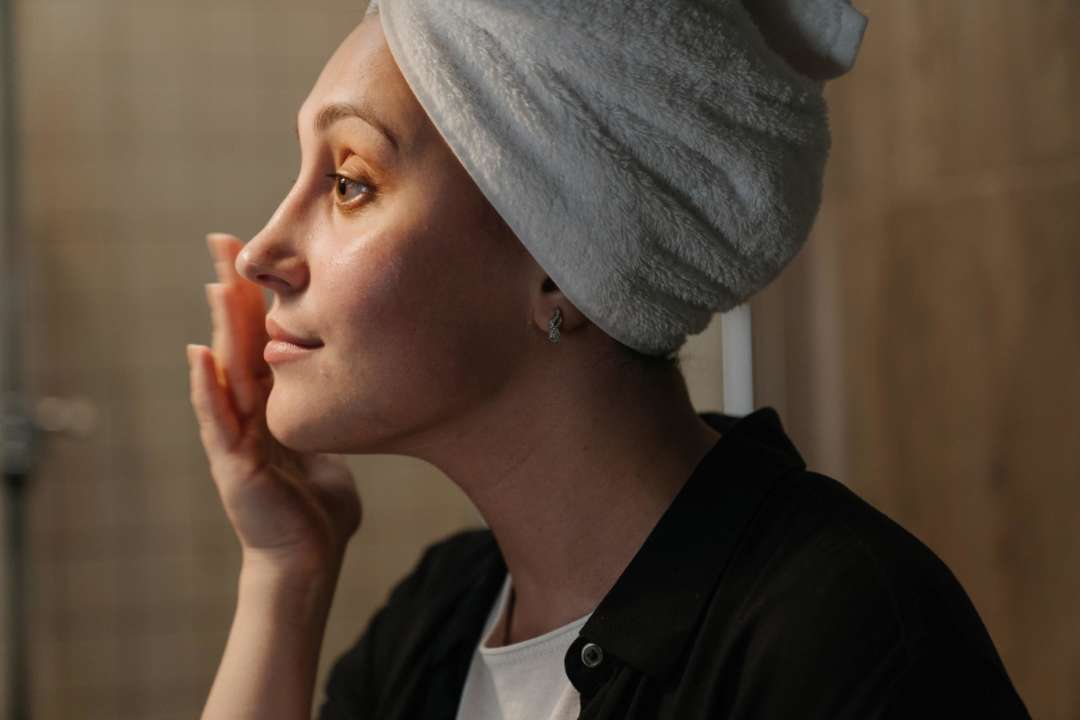 Как ухаживать за кожей в разное время суток