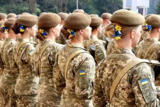 В командовании ВСУ заявили, что воинский учет никак не изменит жизнь украинок/Фото: Минобороны Никаких изменений в жизни женщин не будет – глава ВСУ о воинском учете украинок
