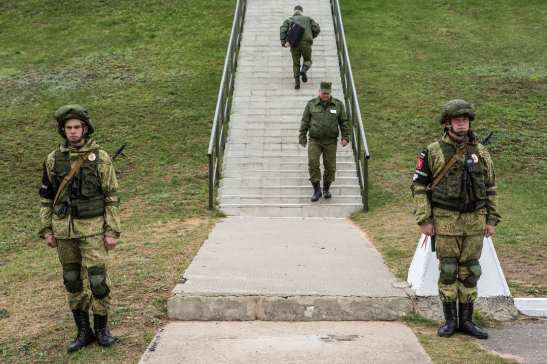 военные