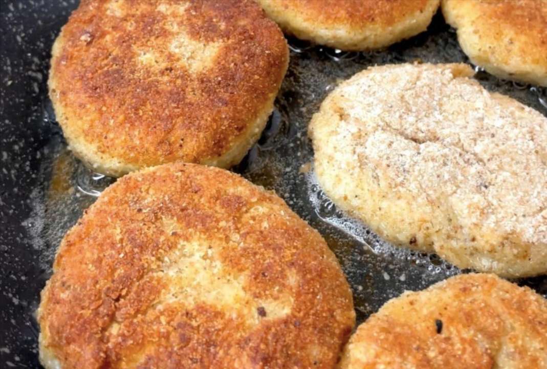 Покроковий рецепт рибних котлет / Фото: instagram/vistovska_cooking Покроковий рецепт рибних котлет / Фото: instagram/vistovska_cooking
