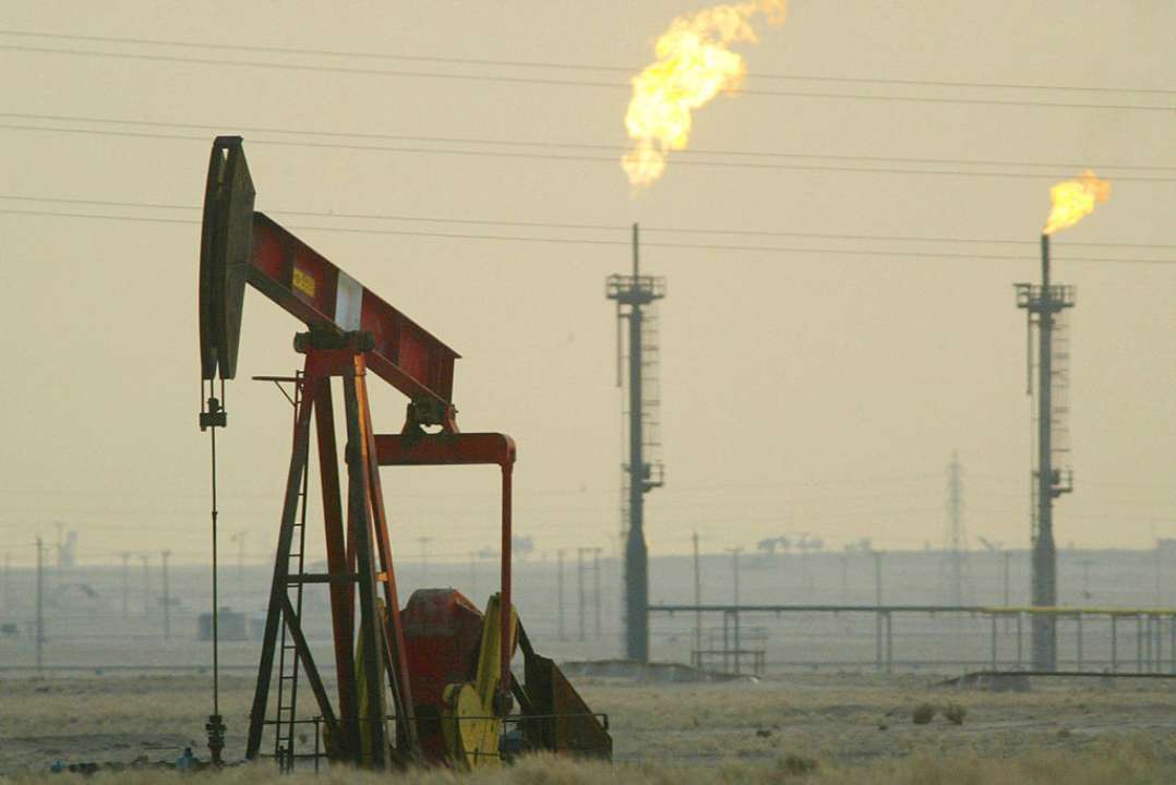 Россия собирается продавать Индии нефть с огромной скидкой/Фото: Getty Images Нефть