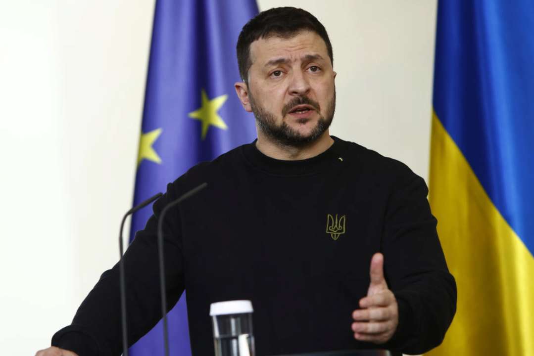 Зеленський відповів, чи може Україна піти на територіальні поступки під тиском Трампа/Фото: Michele Tantussi/Getty Images Зеленський відповів, чи можливі територіальні поступки, якщо Трамп вимагатиме цього як президент США