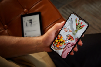 Фото: TCL Как цветная электронная книга: TCL представила смартфоны с революционным дисплеем NXTPAPER