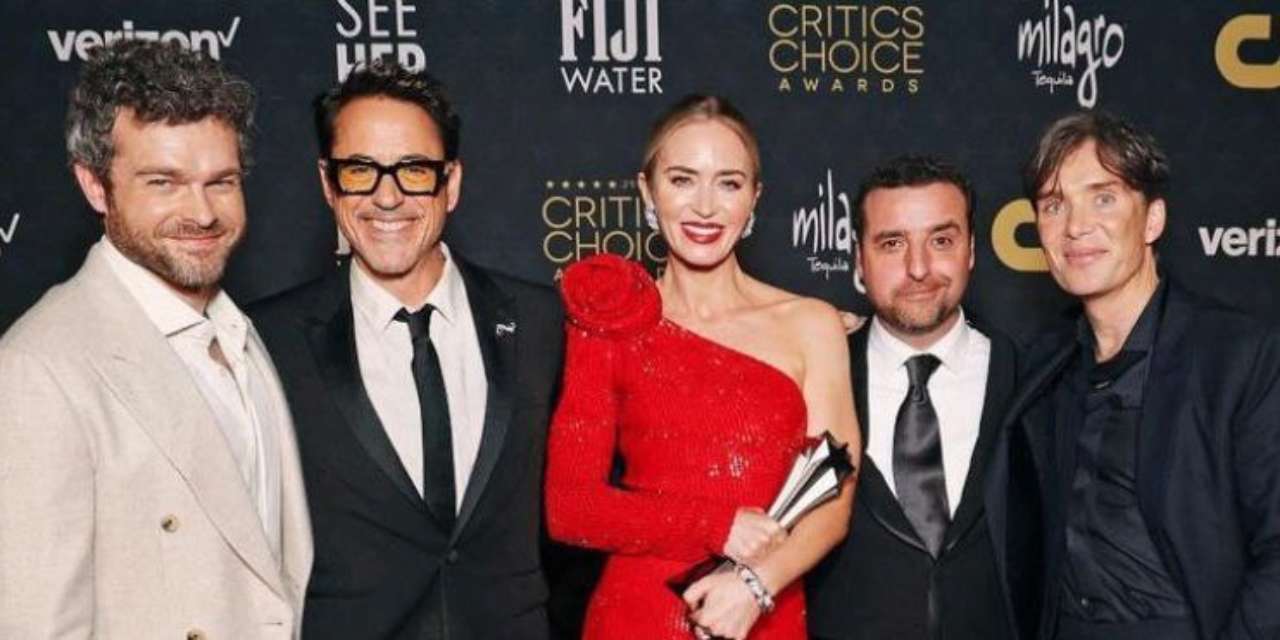 Церемонія Critics Choice Awards / Фото: Instagram/christophernolann "Оппенгеймер" став лідером на церемонії Critics Choice Awards: скільки нагород забрала "Барбі"