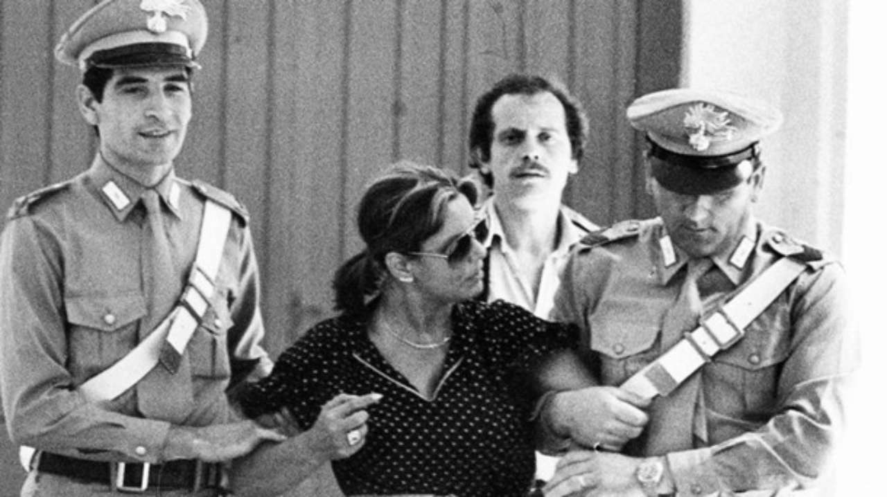 В Италии в возрасте 86 лет скончалась первая женщина-босс мафии Пупетта Мареска/Фото: Corriere del Mezzogiorno В Италии в возрасте 86 лет скончалась первая женщина-босс мафии Пупетта Мареска
