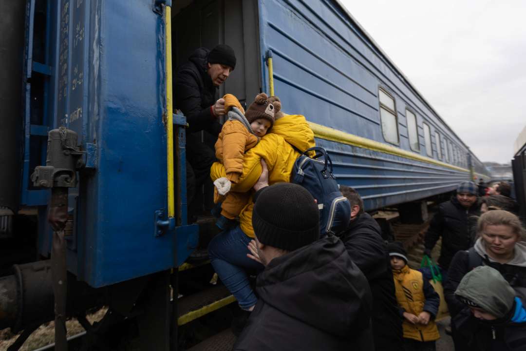 Чому “Укрзалізниця” припинила продаж квитків за місяць до відправлення