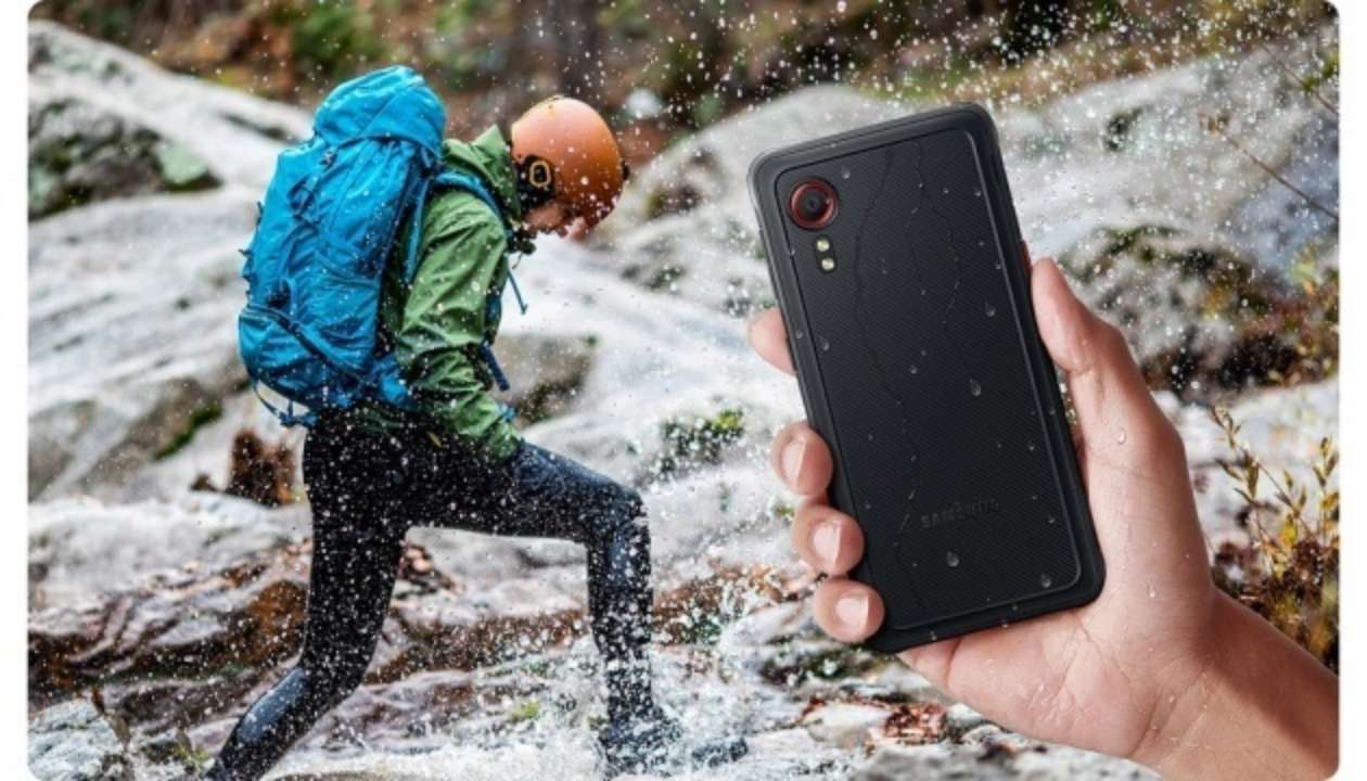 Фото: en.yna.co.kr Компанія Samsung представила "броньований" смартфон
