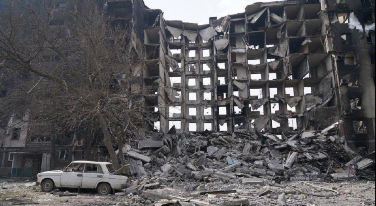 Стало відомо, скільки росіян ліквідували під час бою за Маріуполь. Фото: https://twitter.com/ua_industrial/status/1508498148792098817/photo/1 Маріуполь