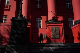 Почалася реєстрація електронних кабінетів для вступників / Фото: Getty Images Реєстрація е-кабінетів вступників розпочалася: як довго працюватимуть