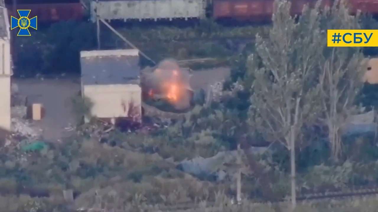 Контррозвідники СБУ знищили дронами-камікадзе нову порцію ворожої техніки. Відео