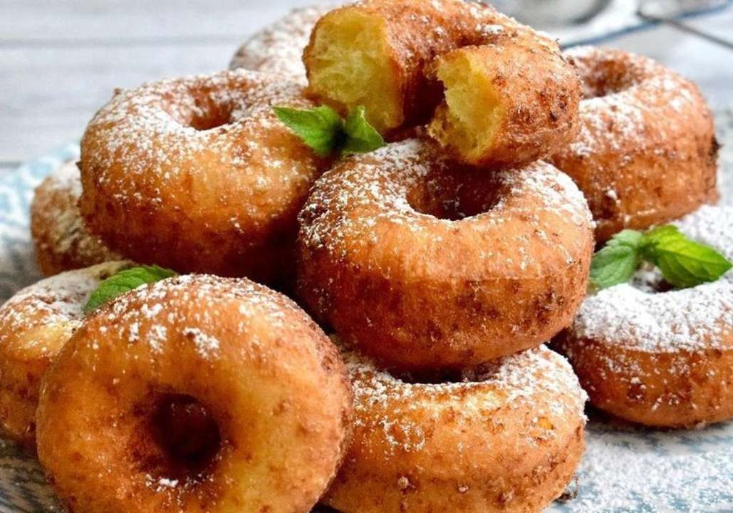 Сладкие творожные кольца: рецепт невероятно вкусных пончиков, которые тают во рту