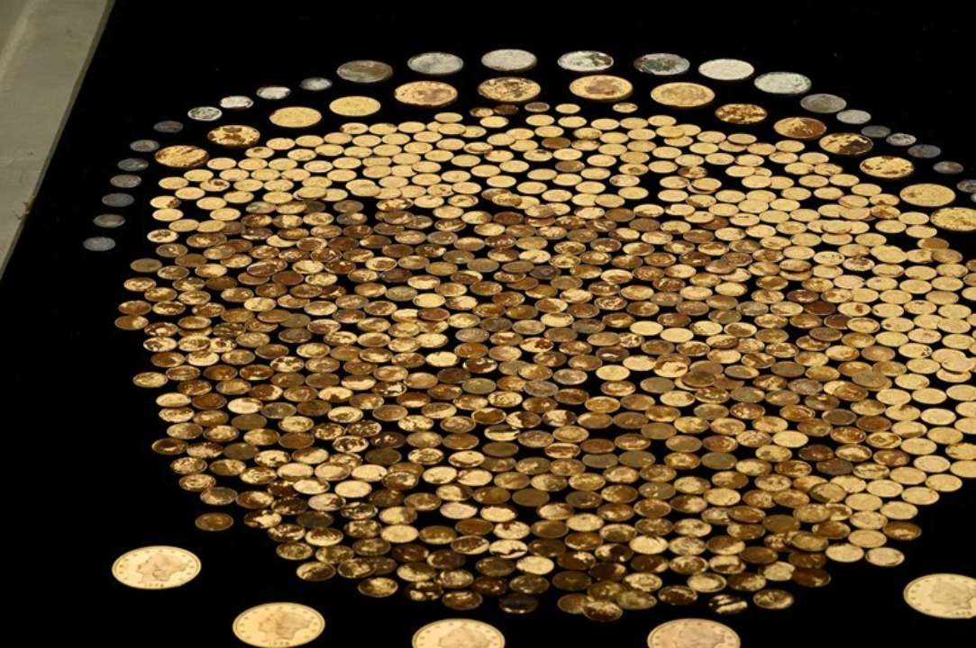 У США чоловік знайшов 700 стародавніх золотих монет/Фото: Numismatic Guaranty Co. Золоті монети часів громадянської війни у США