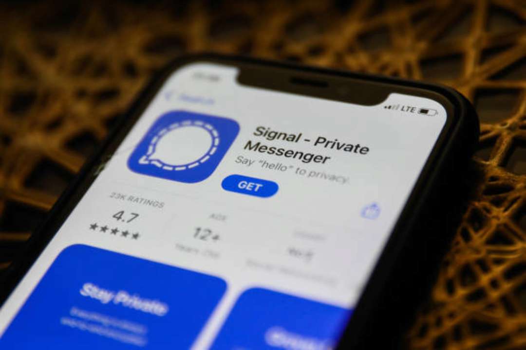 Ворог намагається зламати український месенджер SIGNAL, яким користуються військові