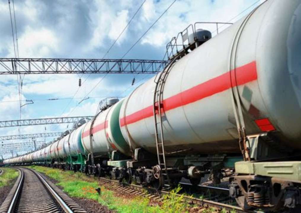 У рф різко скоротився експорт нафтопродуктів