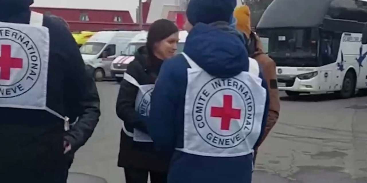 Видео показал журналист Андрей Цаплиенко Видео показал журналист Андрей Цаплиенко