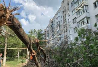 Оккупанты обстреляли Николаев из артиллерии/Фото: Сенкевич Online/Тelegram Оккупанты обстреляли Николаев из артиллерии: поврежден газопровод и жилые дома. Фото