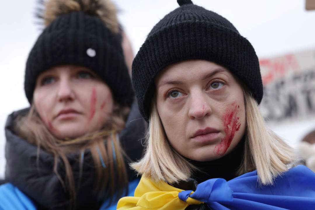 В Украине запустили сайт для поддержки людей, переживших сексуальное насилие во время войны/Фото: Getty Images
