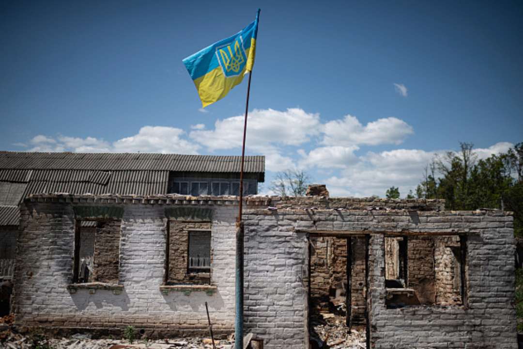 Рада продовжила воєнний стан в Україні/Фото: Alexey Furman/Getty Images У Раді підтримали продовження воєнного стану та термінів мобілізації