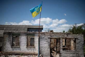 Рада продовжила воєнний стан в Україні/Фото: Alexey Furman/Getty Images У Раді підтримали продовження воєнного стану та термінів мобілізації