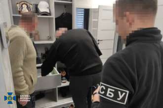 СБУ и ГБР провели обыски у сообщников нардепа, который организовал схему для уклонистов / Фото: СБУ СБУ и ГБР провели обыски у сообщников нардепа, который помогал уклонистам