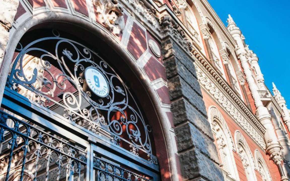 За три квартала 2023 года банки получили в 1,4 раза больше прибыли За три квартала 2023 года банки получили в 1,4 раза больше прибыли, чем за весь довоенный год