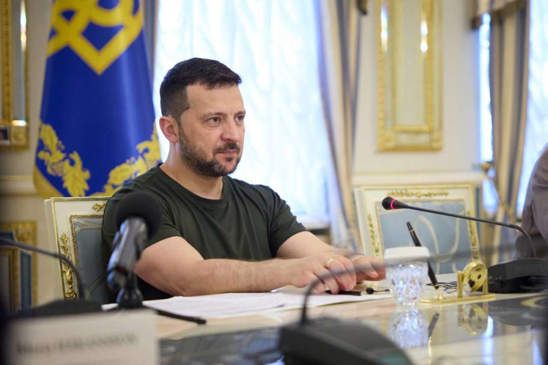Зеленский поздравил Лейбористскую партию с победой на выборах в Великобритании