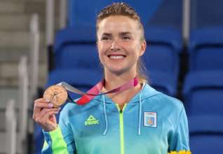 Еліна Світоліна / Фото: instagram.com/elisvitolina Еліна Світоліна в образі захисника: зірка тенісу підтримала українських військових
