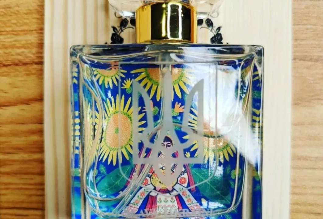 Канада випустила парфуми "Слава Україні"/Фото: melegperfumes.com Канада випустила парфуми "Слава Україні"