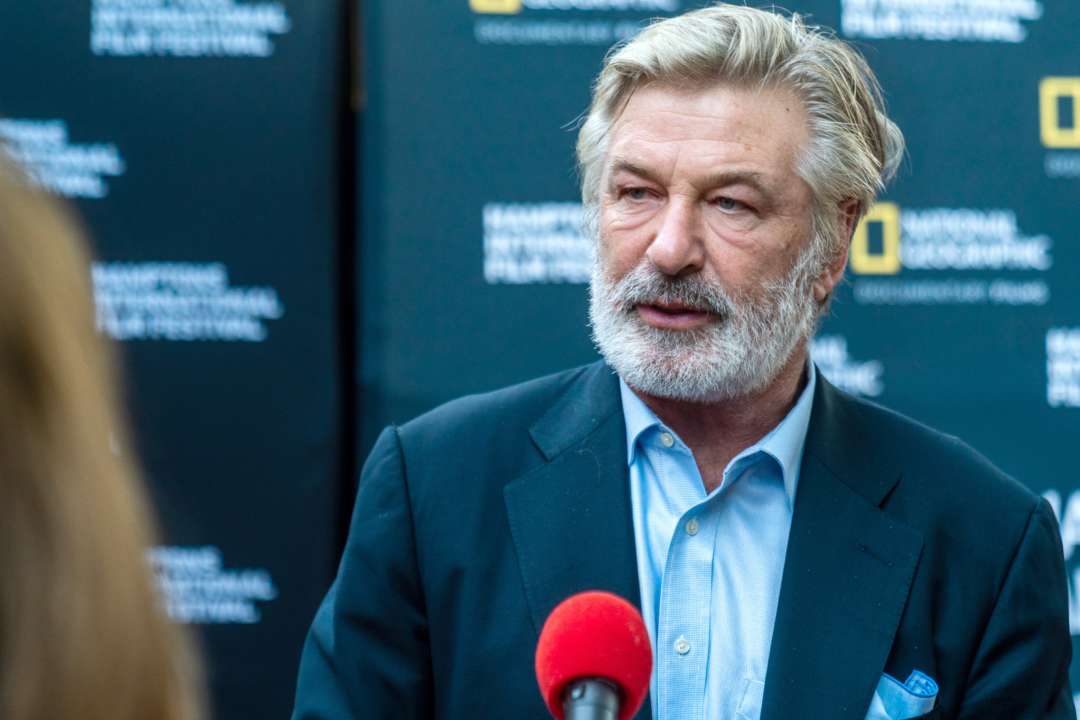 Алек Болдуін присвятив пост вбитій Гатчинс. Фото: GettyImages/Автор- Mark Sagliocco Алек Болдуін