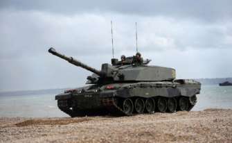 Украина получит танки Challenger 2 / Фото: WikiMedia Танк Challenger 2