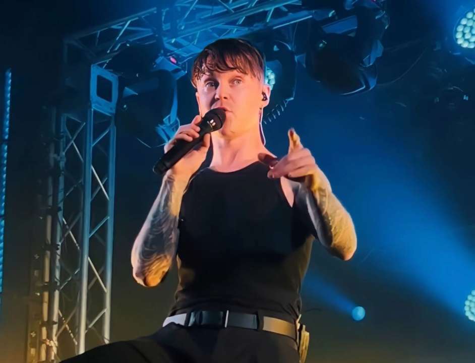 "Закрийте свої пики": Пивоваров відповів людям, які кажуть, що зараз не можна робити концерти